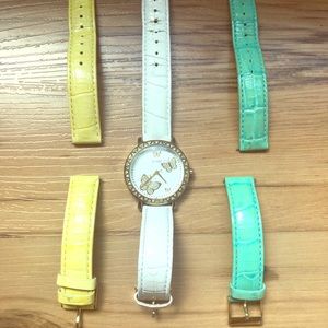 Guess butterfly with interchangeable bands